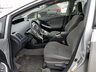 TOYOTA PRIUS 2015