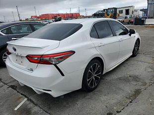 TOYOTA CAMRY HYBRID 2018